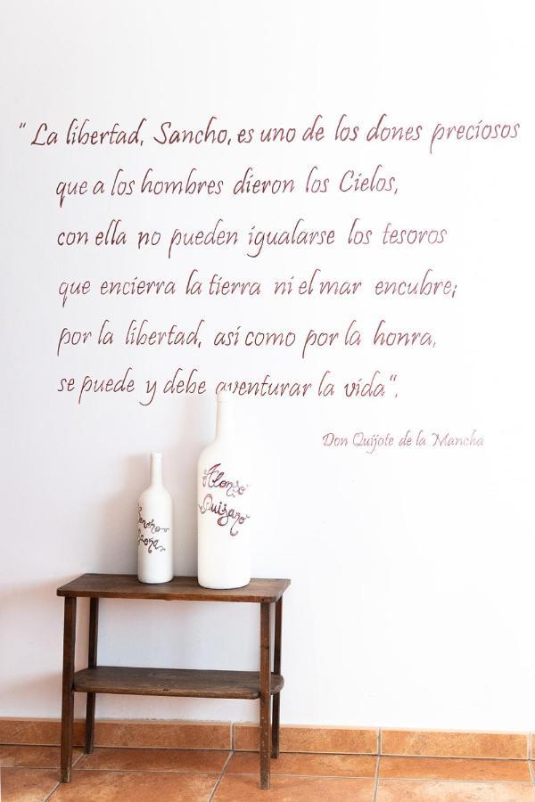 Casa Rural Cigarral Del Pintor โตเลโด ภายนอก รูปภาพ