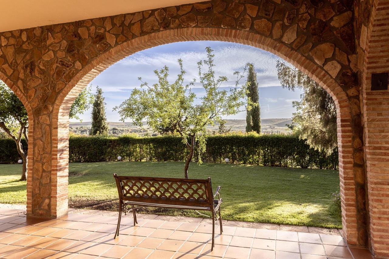 Casa Rural Cigarral Del Pintor โตเลโด ภายนอก รูปภาพ